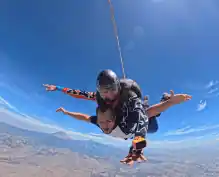 salto en paracaídas en México